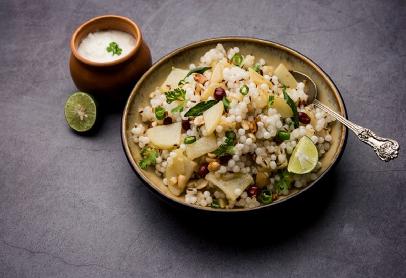 Exploring-the-Culinary-Delights-of-Raipur-1-incr