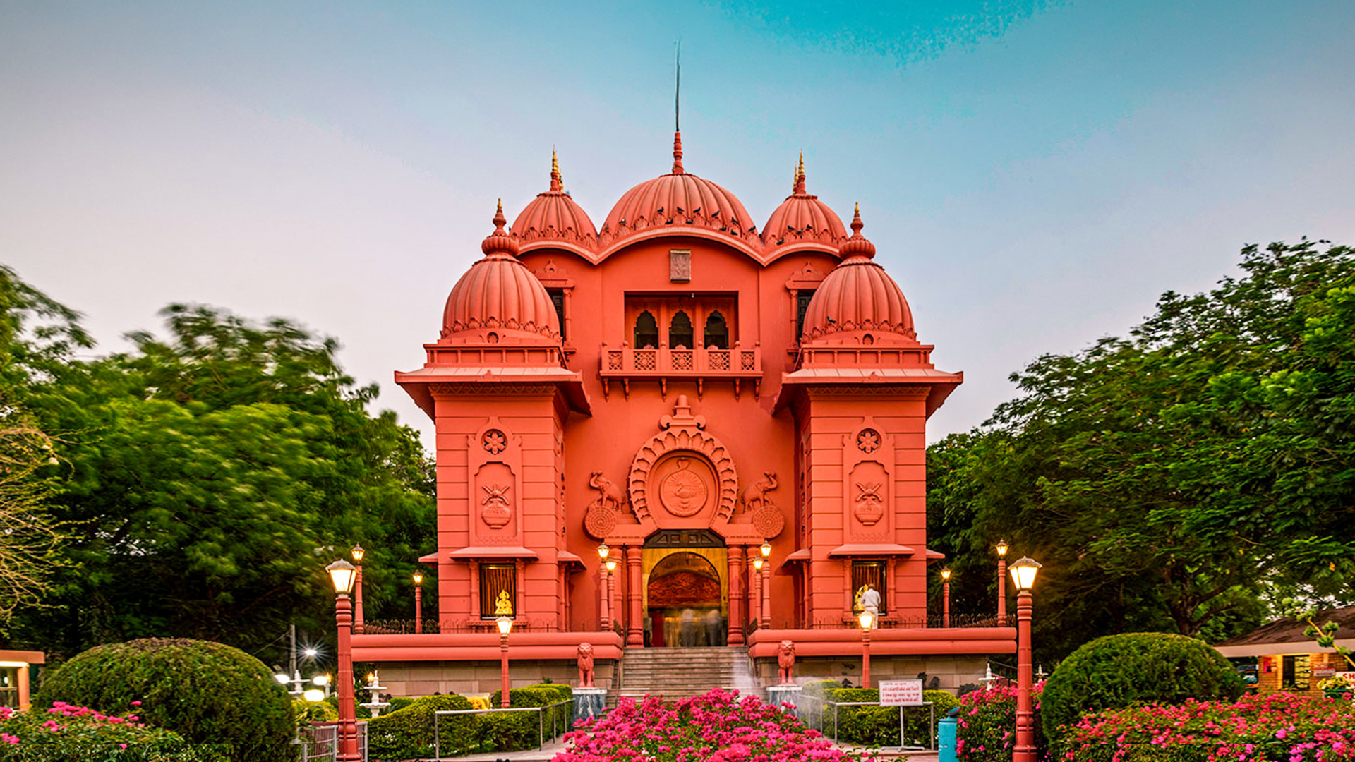 ramakrishna-ashram-rajkot-gujarat-2-attr-hero