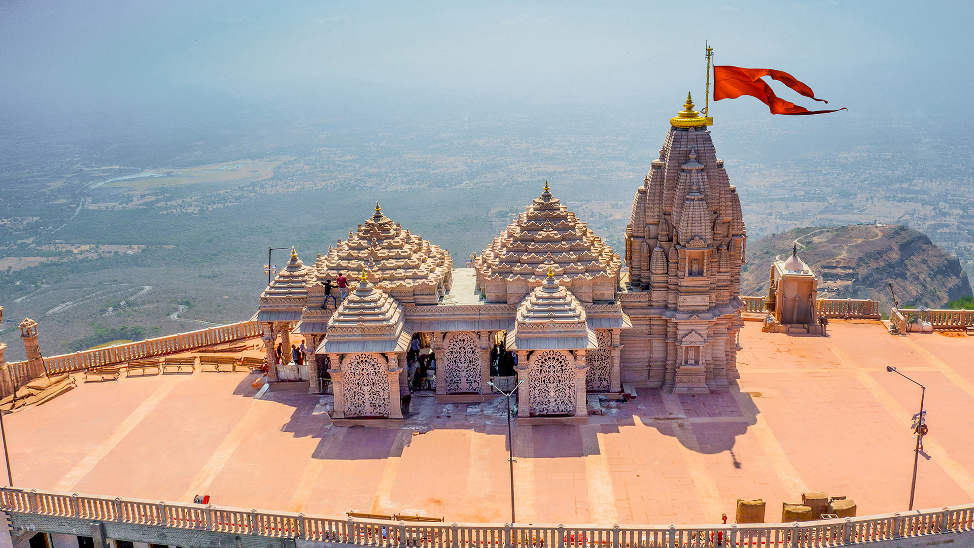 mahakali-temple-vadodara-gujarat-1-attr-hero