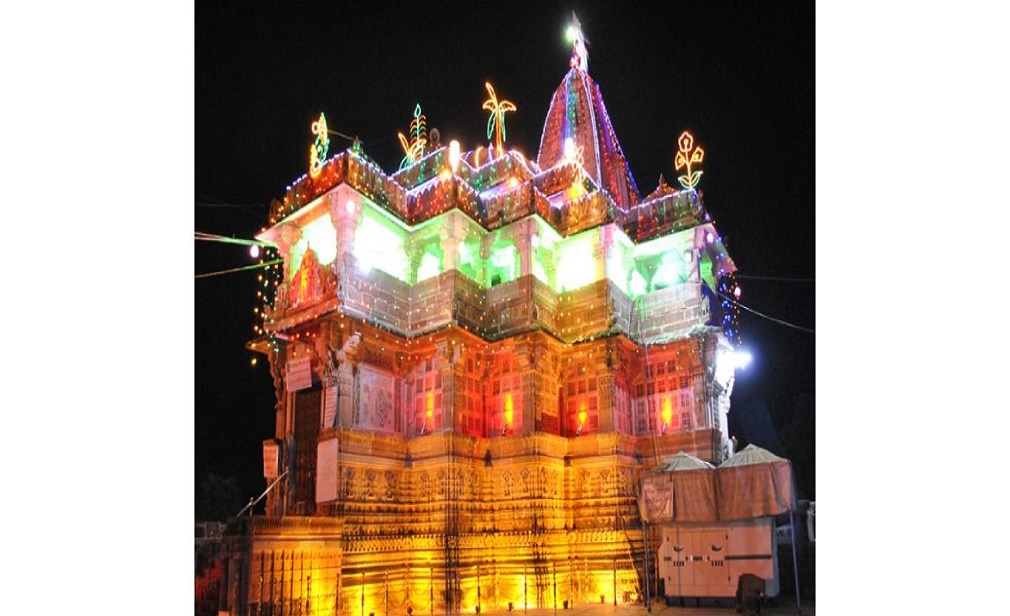 in.gov.incredibleindia.core.models.impl.ImageUtilModelImpl@3c494ff