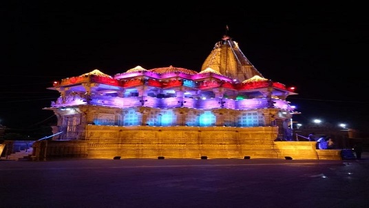 right-side -image-shamlaji