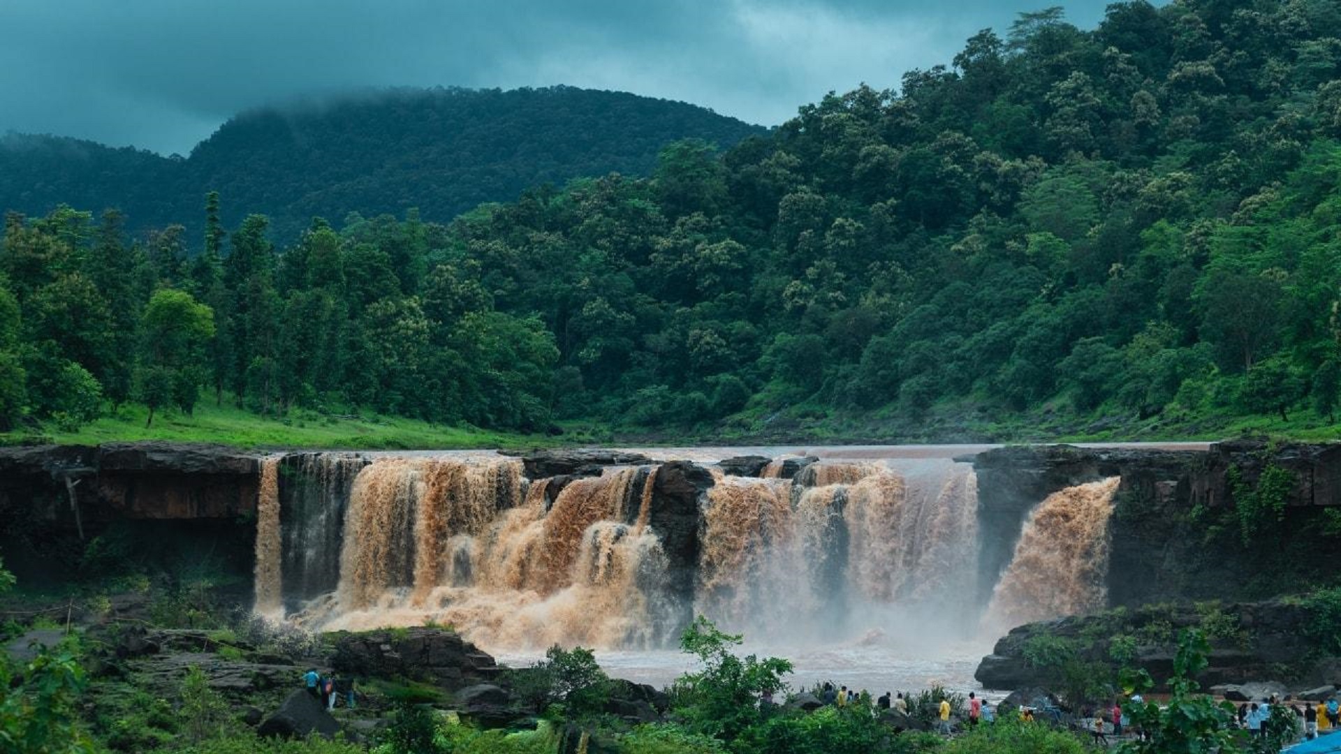 Saputara-monsoonfestival-hero-banner-image