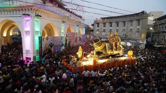 shivji-ki-savari-right-side-image