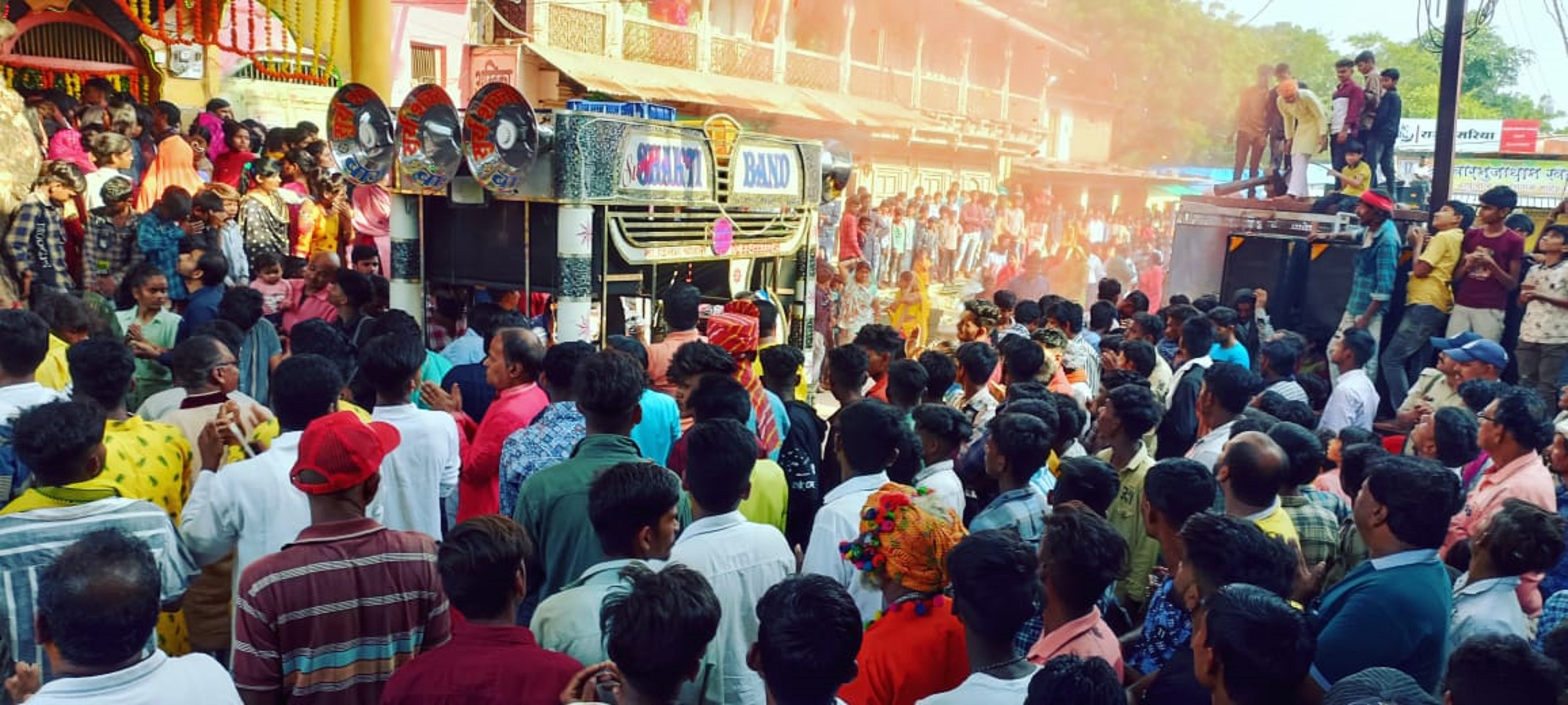 Jal Jhulni 1