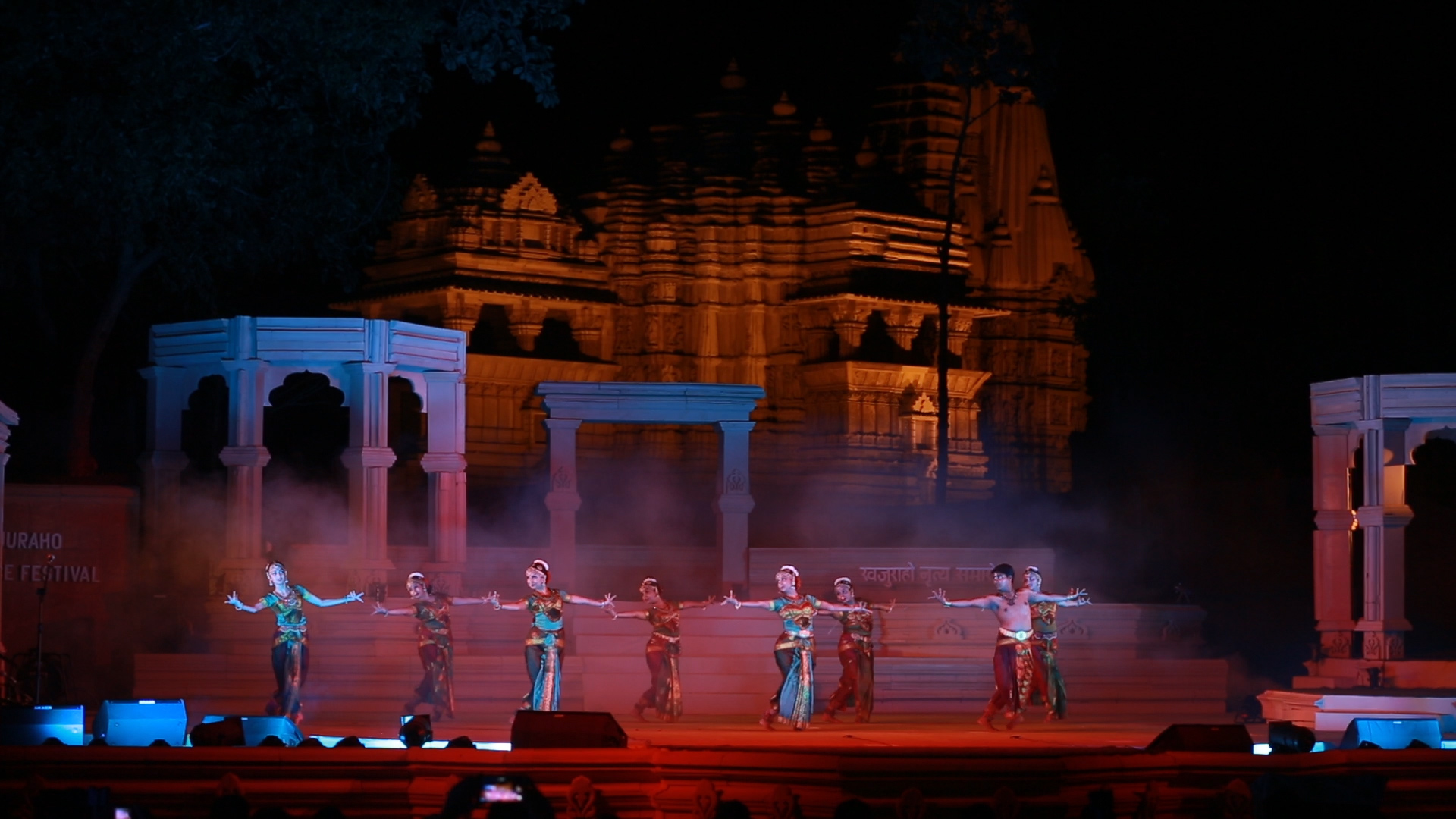 in.gov.incredibleindia.core.models.impl.ImageUtilModelImpl@56ee010b