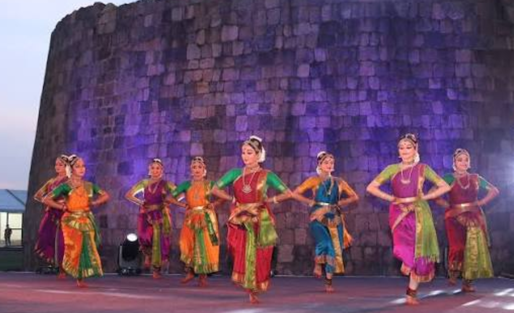 Utsav - Side Image - 8