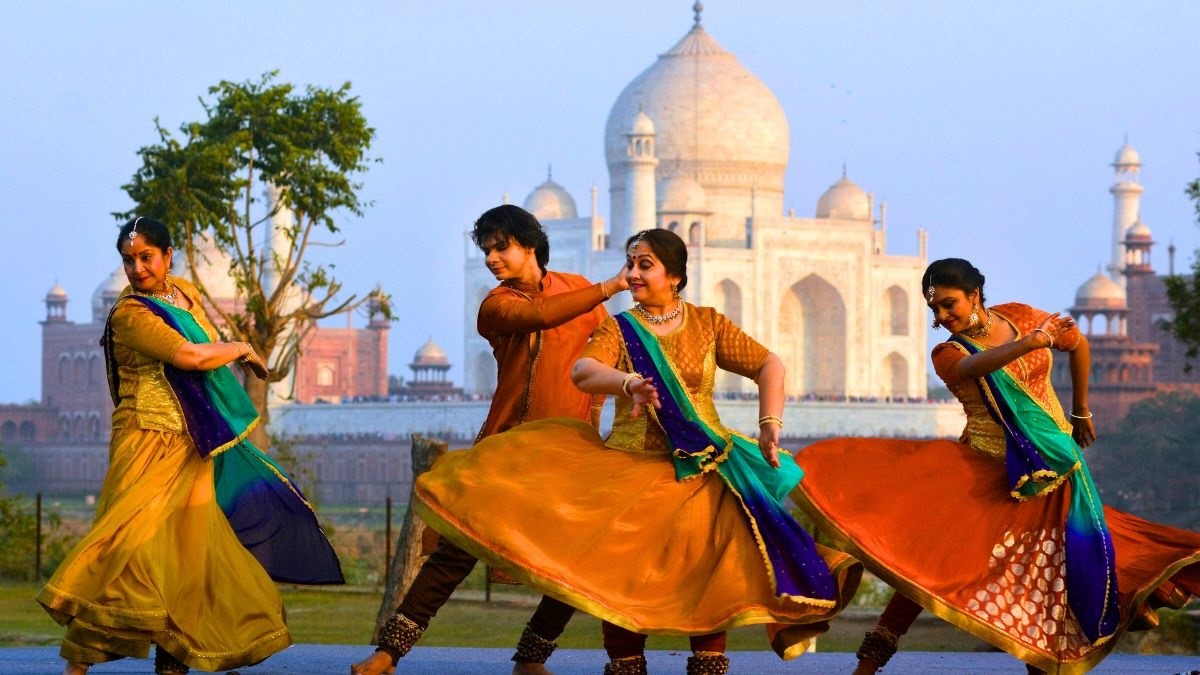 in.gov.incredibleindia.core.models.impl.ImageUtilModelImpl@176fe360